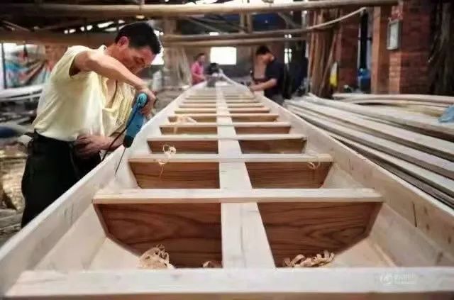 汨羅龍舟制造：龍舟競渡時 風(fēng)起汨羅江 湘農(nóng)薈驛站·區(qū)域特色產(chǎn)業(yè)⑤(圖3)