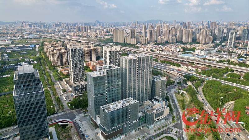@荔灣街坊2025荔灣工作重點來了！涉及你的“衣食住行”｜聚“荔”新發(fā)展?(圖4)