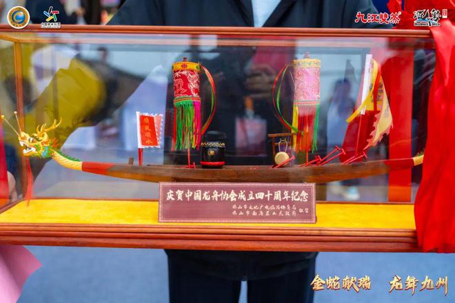 龍?zhí)ь^賽龍舟！佛山龍舟超級聯(lián)賽火熱來襲(圖10)