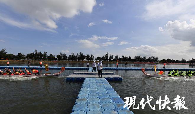 賽龍舟or拔河？傳統(tǒng)民俗上演新式玩法(圖1)
