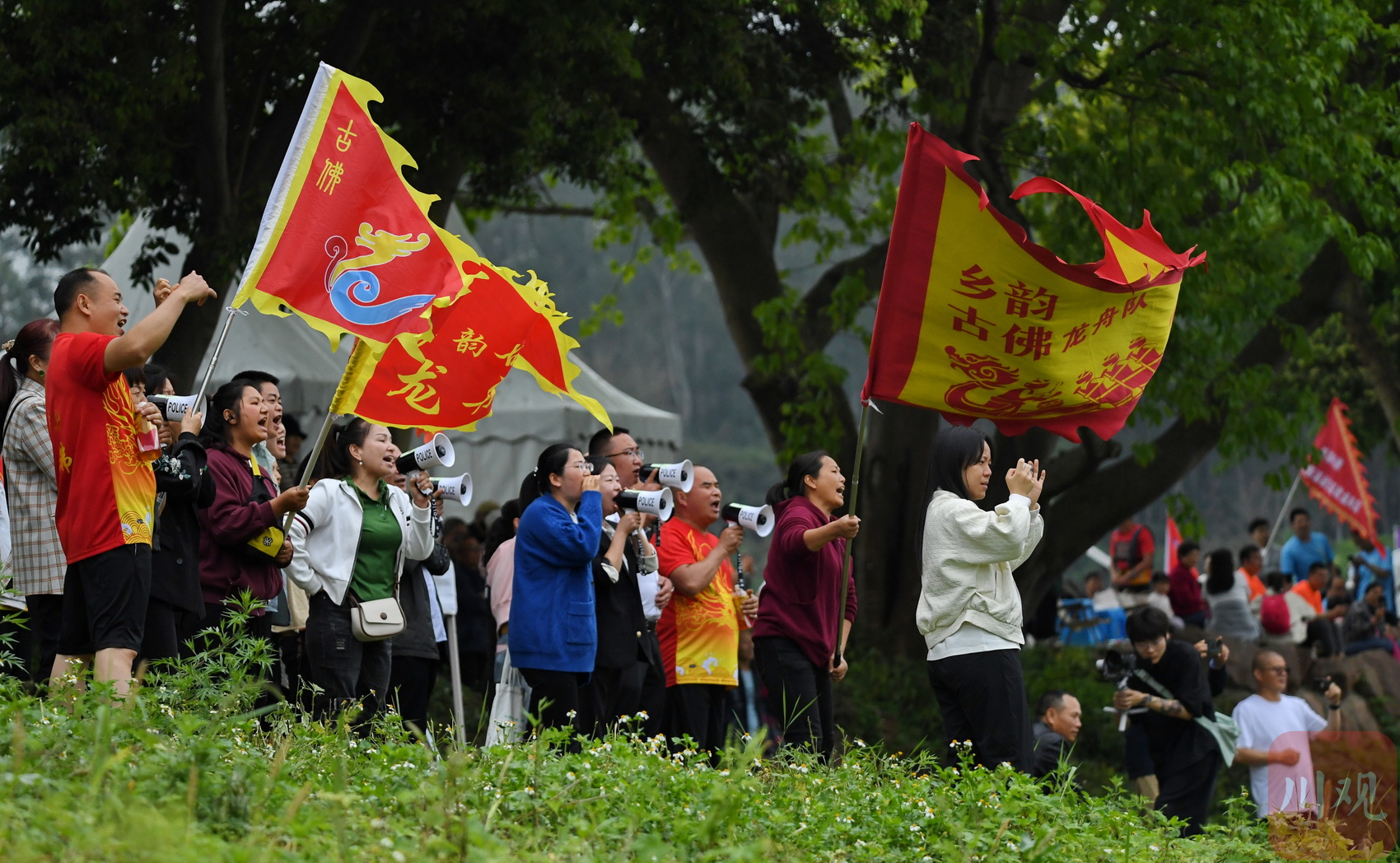 C視覺(jué)丨四川成都：700名選手齊聚古鎮(zhèn)競(jìng)渡(圖7)