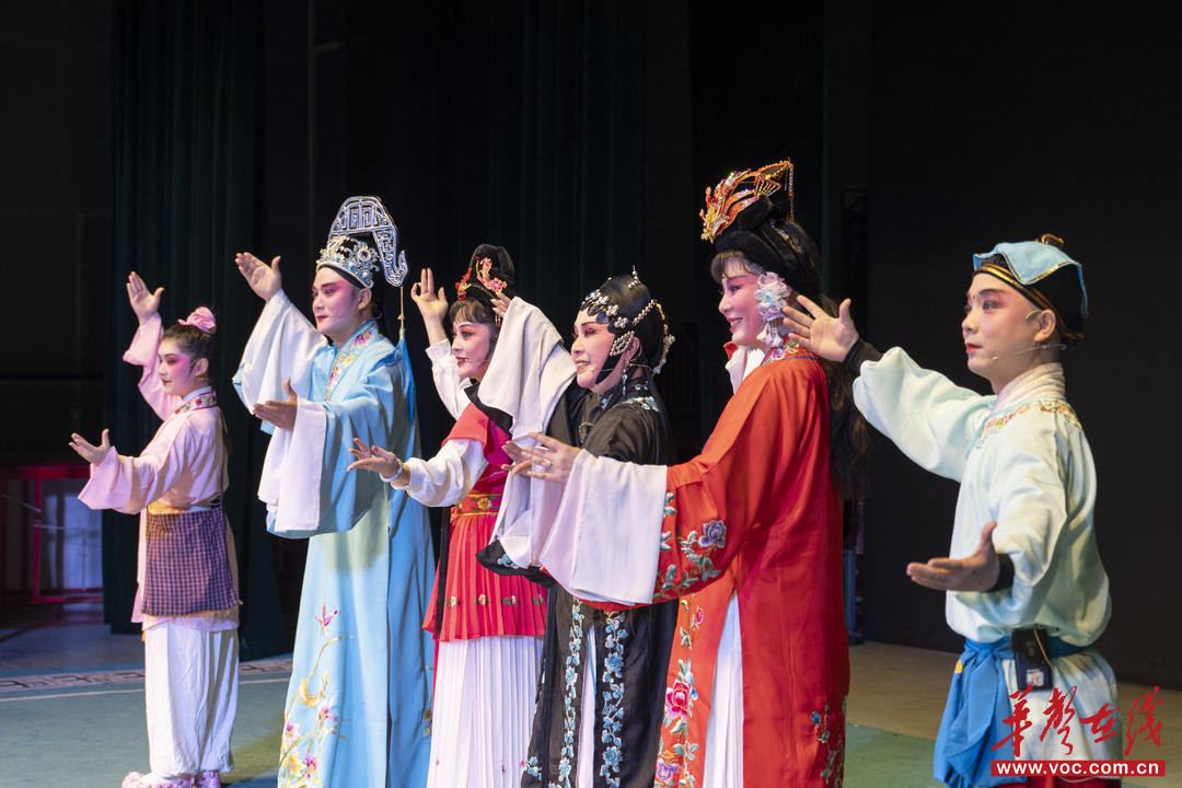 短視頻達(dá)人“尋寶”岳陽(yáng) 助力非遺出圈(圖3)