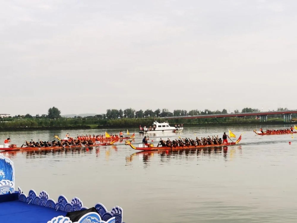 逐浪競渡傳承龍舟文化——全國少數(shù)民族傳統(tǒng)體育運動會龍舟比賽(圖1)