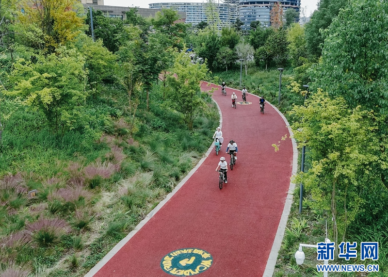 跟著賽事去過節(jié)四川天府新區(qū)打造“生態(tài)+體育”多元生活場(chǎng)景(圖2)